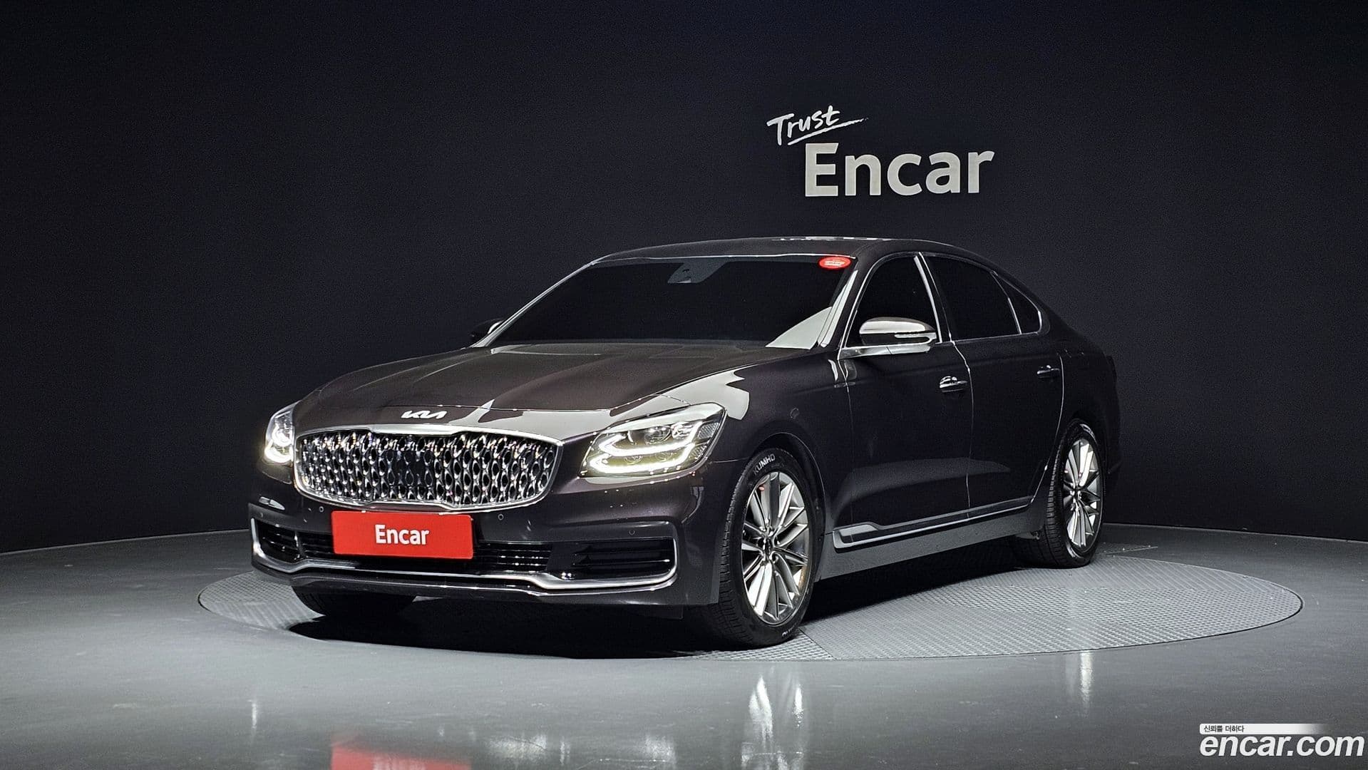Main__Slider__Photo:K9 Kia 2019.10-0