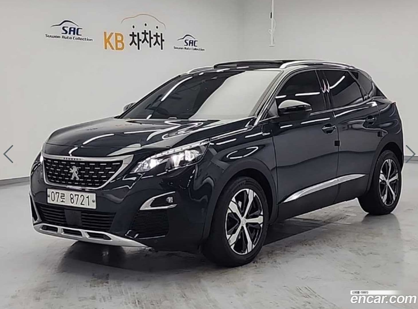 Main__Slider__Photo:3008 Peugeot 2018.4-0