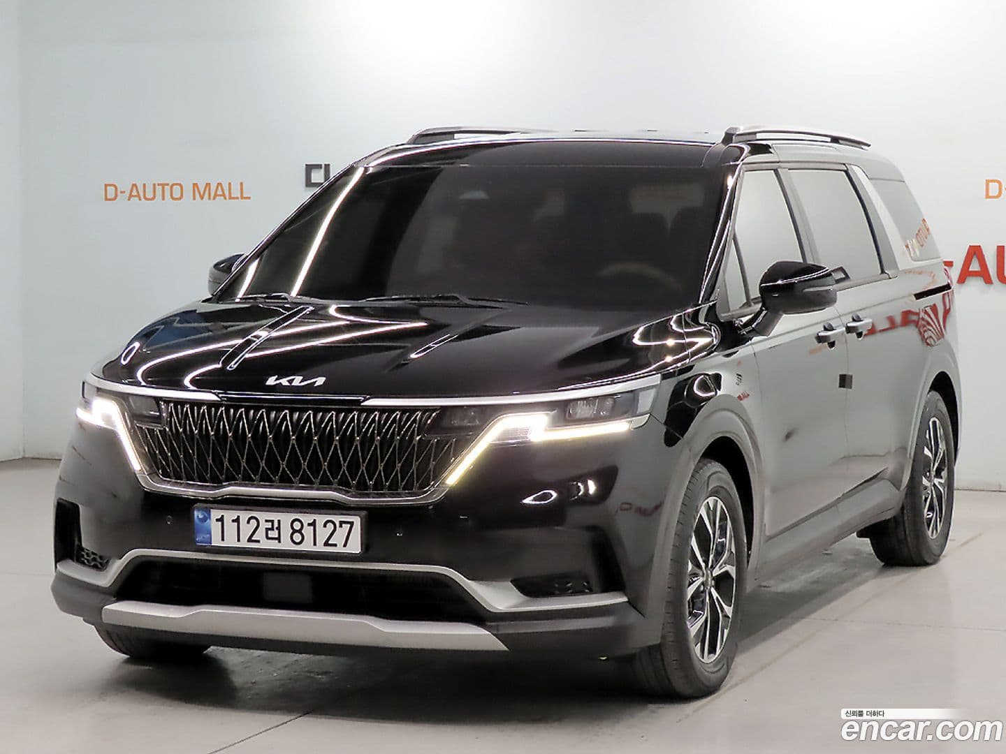 Main__Slider__Photo:Canival Kia 2022.0-0
