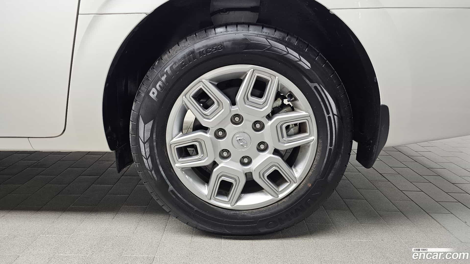 Staria Hyundai 2022.0-OUTER-005