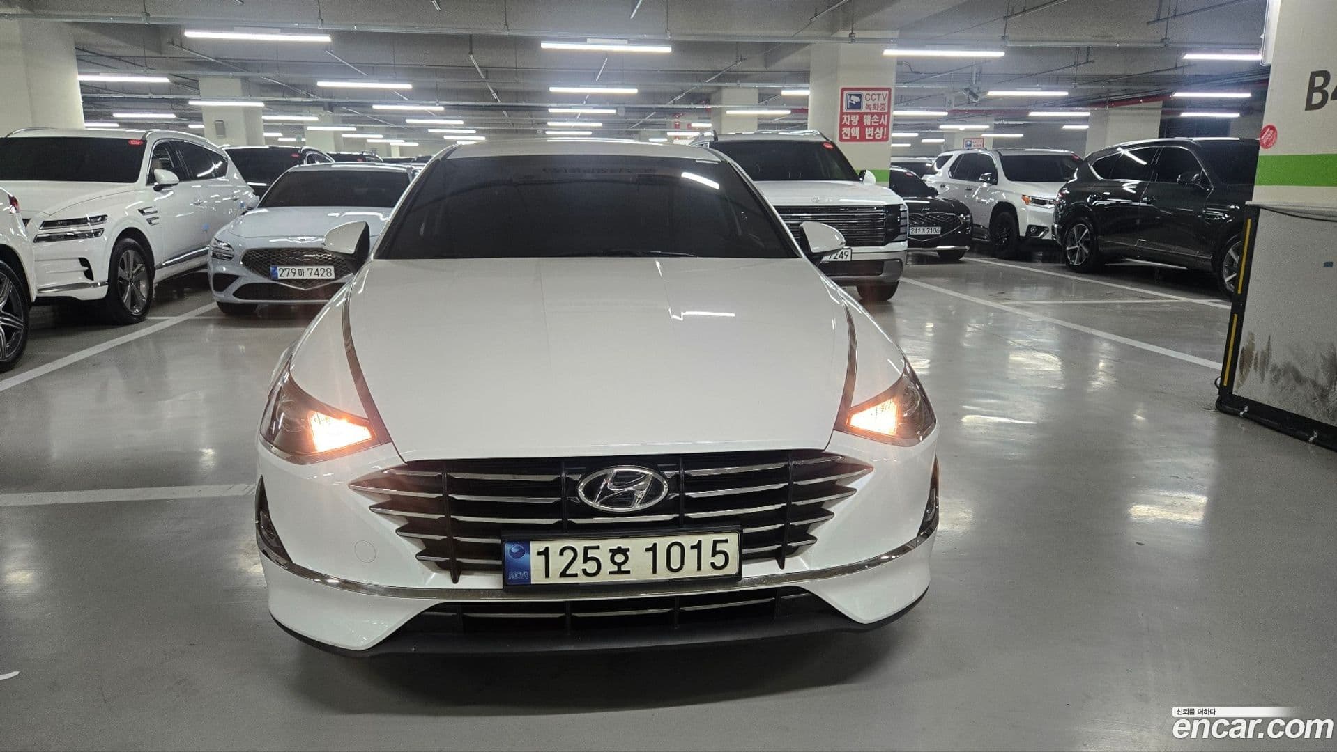 Main__Slider__Photo:Sonata Hyundai 2021.5-0
