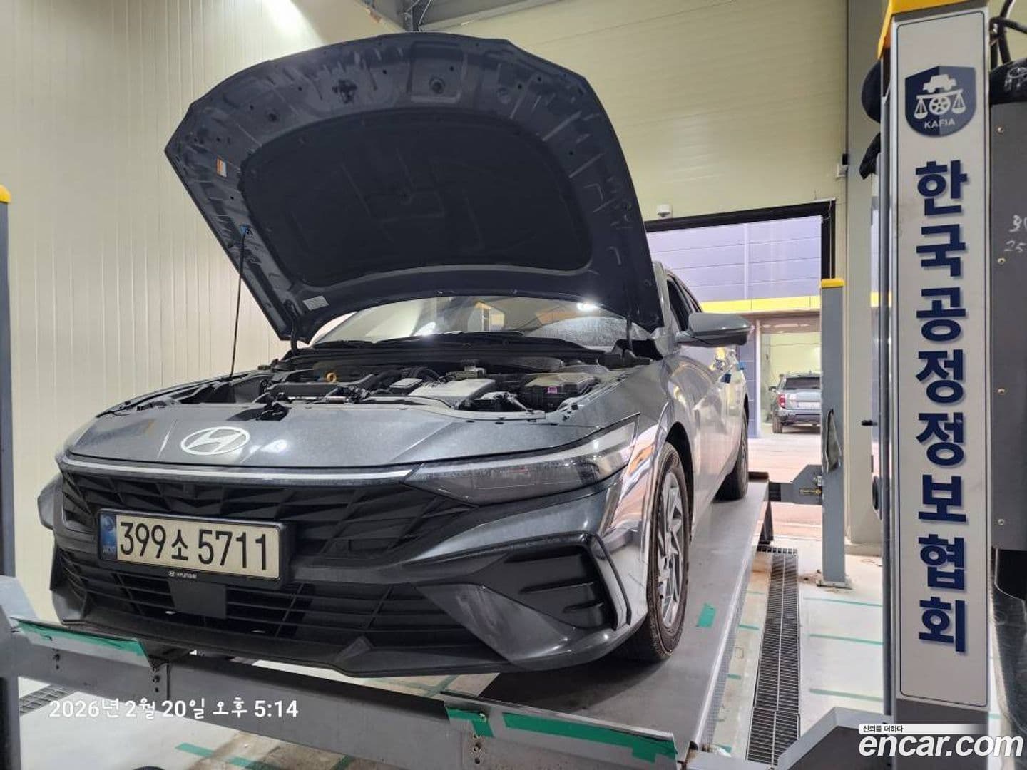 Main__Slider__Photo:AVANTE Hyundai 2024.9-0