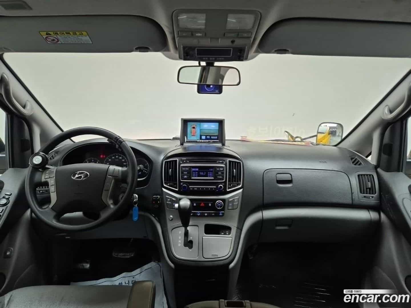 Starex Hyundai 2017.7-INNER-007