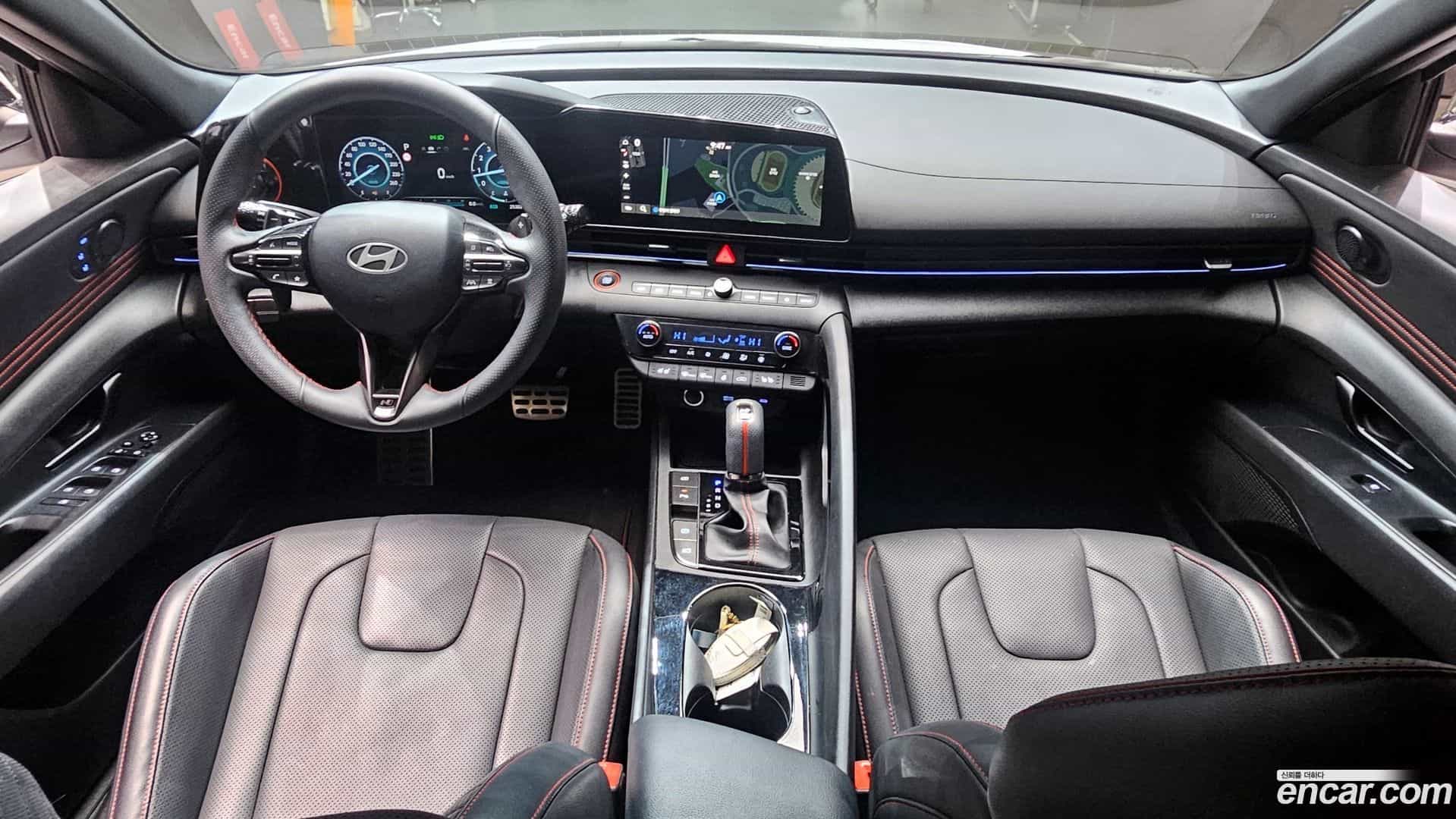 AVANTE Hyundai 2024.10-INNER-007