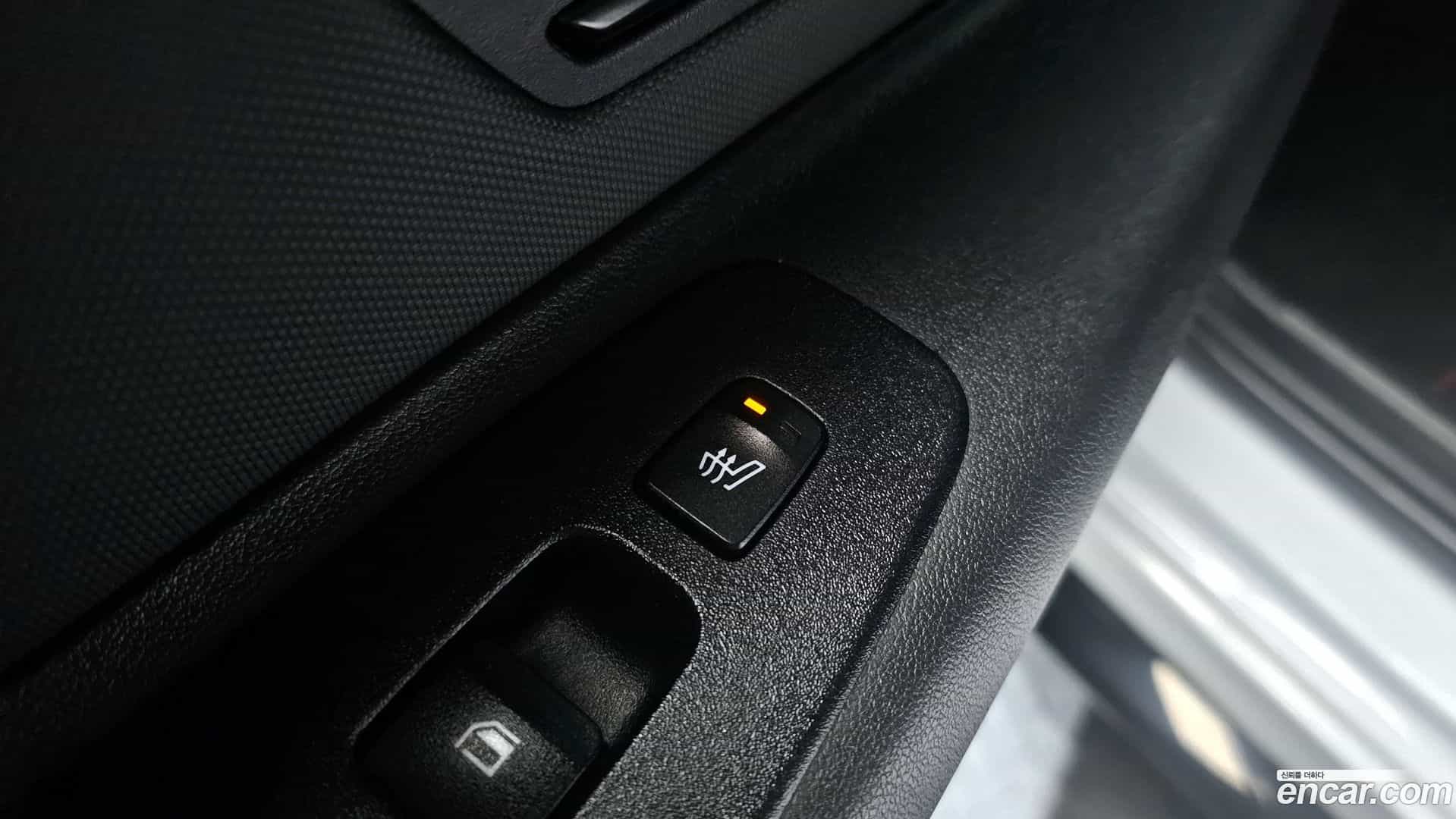 AVANTE Hyundai 2024.10-OPTION-022