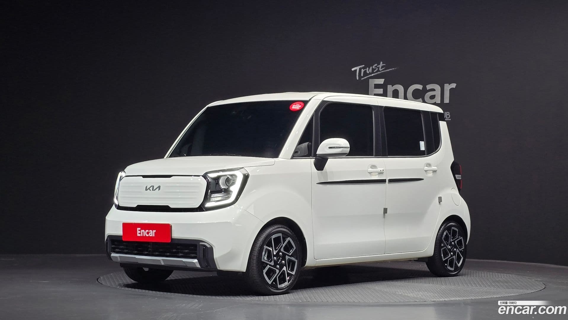 Main__Slider__Photo:RAY Kia 2022.8-0