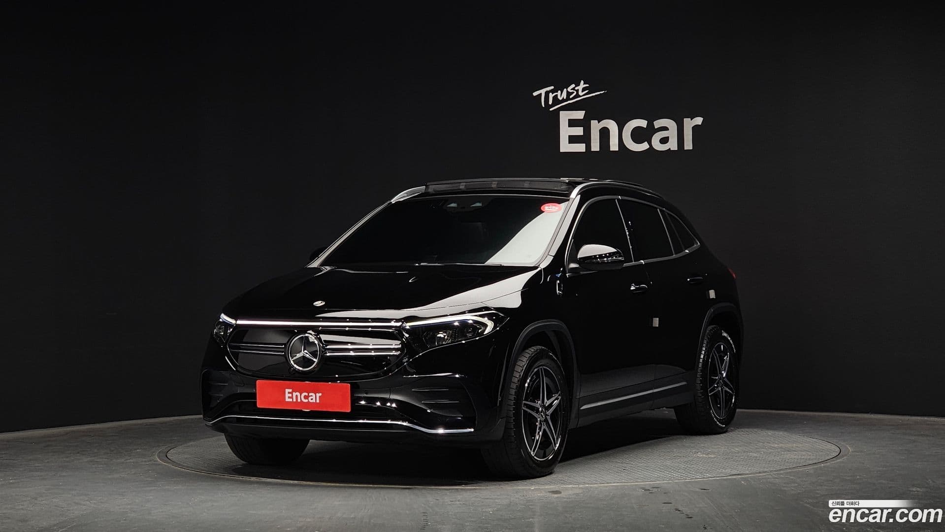 Main__Slider__Photo:EQA Mercedes-Benz 2022.9-0