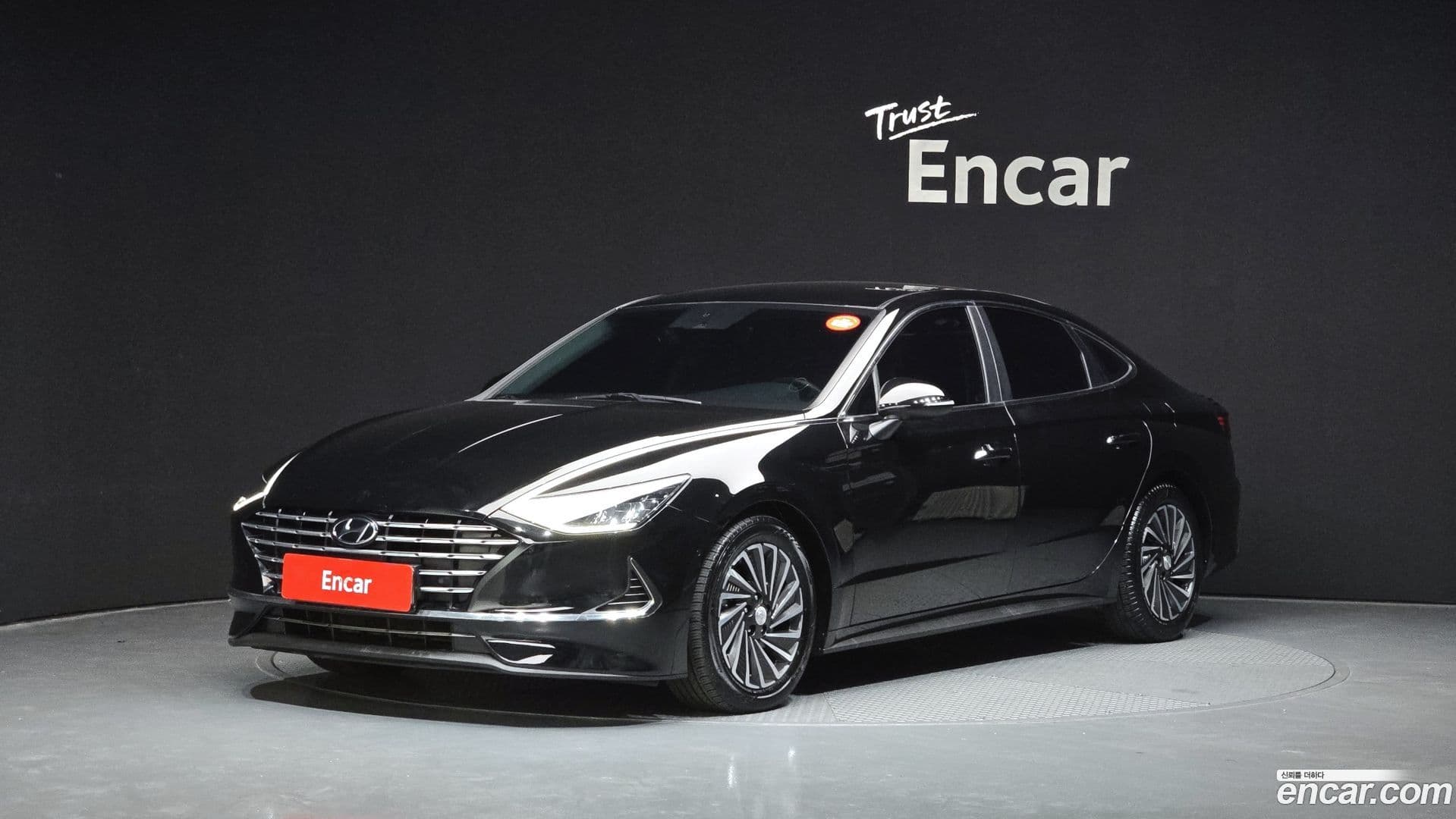 Main__Slider__Photo:Sonata Hyundai 2022.1-0