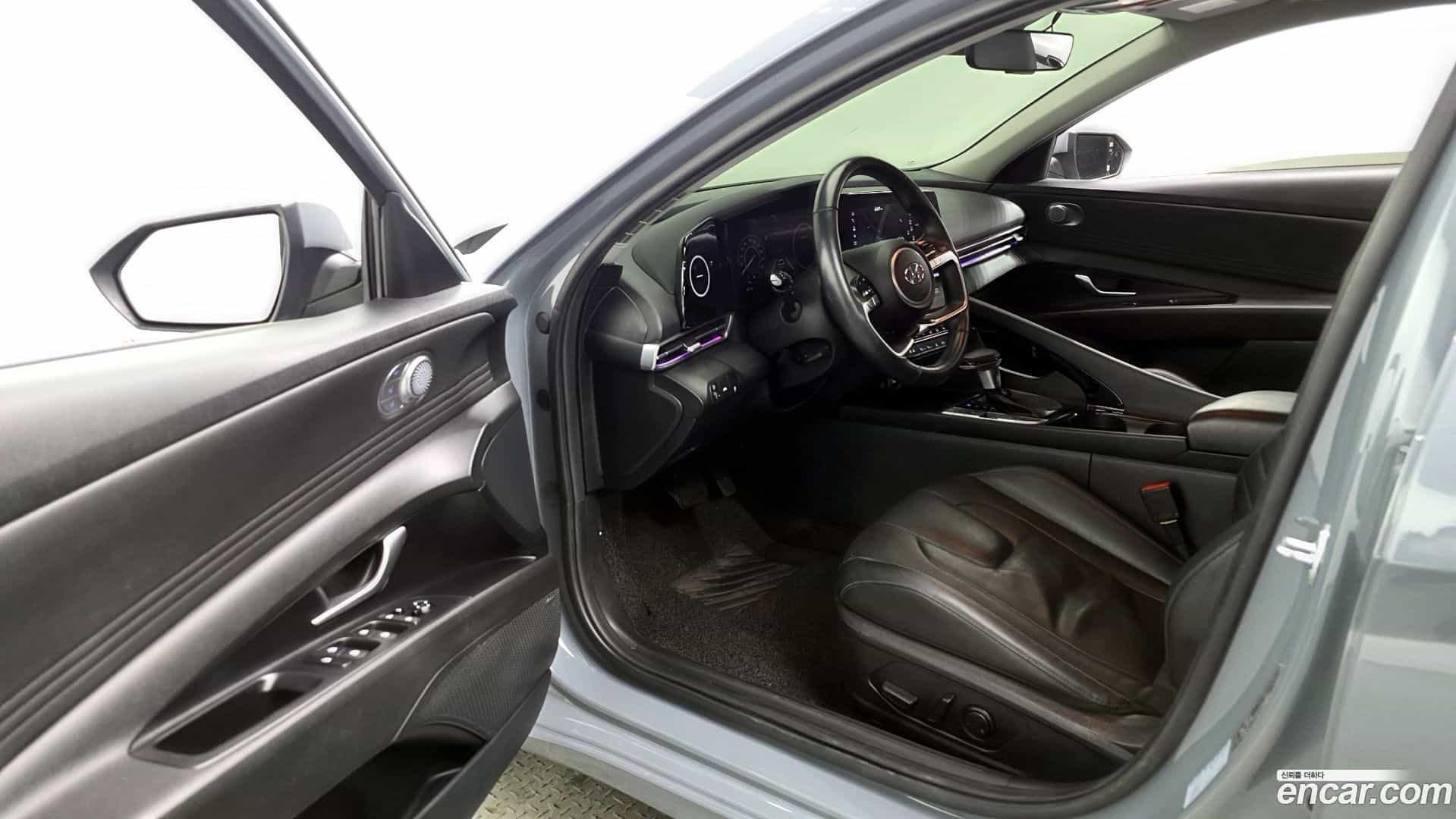 AVANTE Hyundai 2020.3-INNER-010