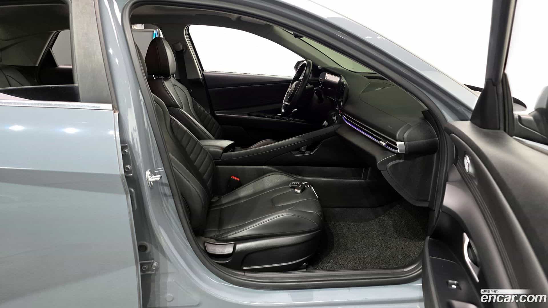 AVANTE Hyundai 2020.3-OPTION-015