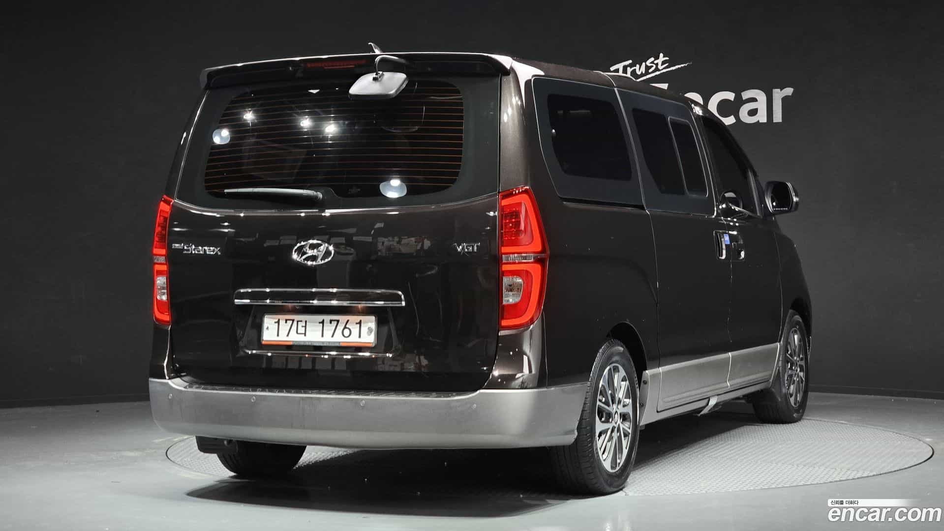 Starex Hyundai 2018.2-OUTER-002