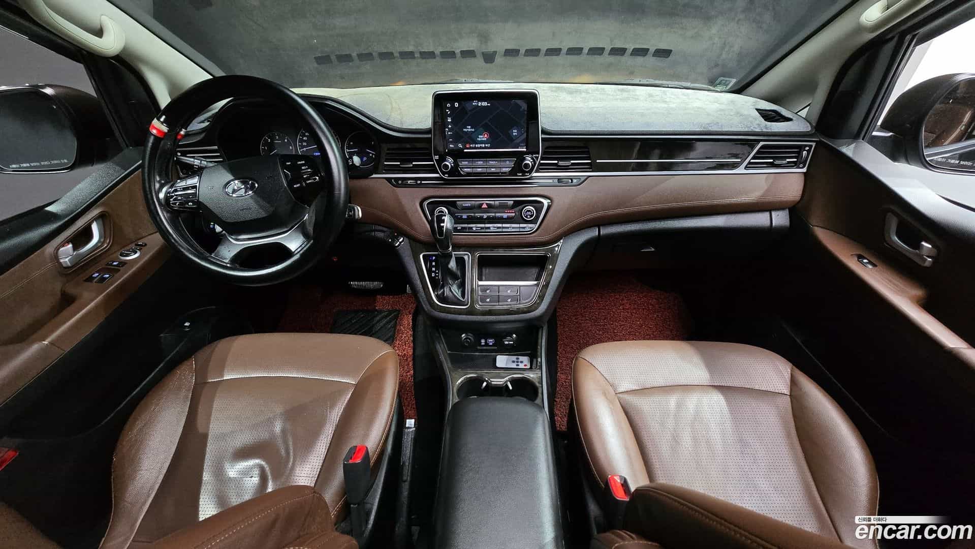 Starex Hyundai 2018.2-INNER-007
