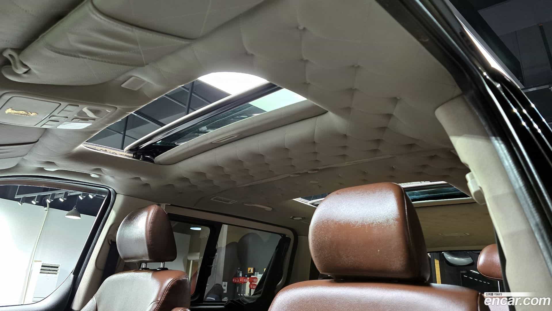 Starex Hyundai 2018.2-OPTION-023