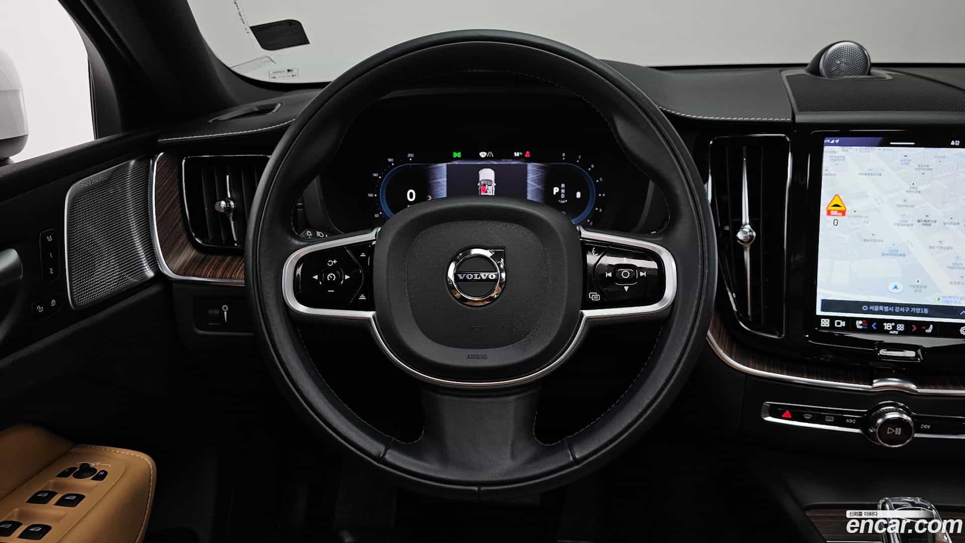 XC60 Volvo 2022.5-OPTION-017