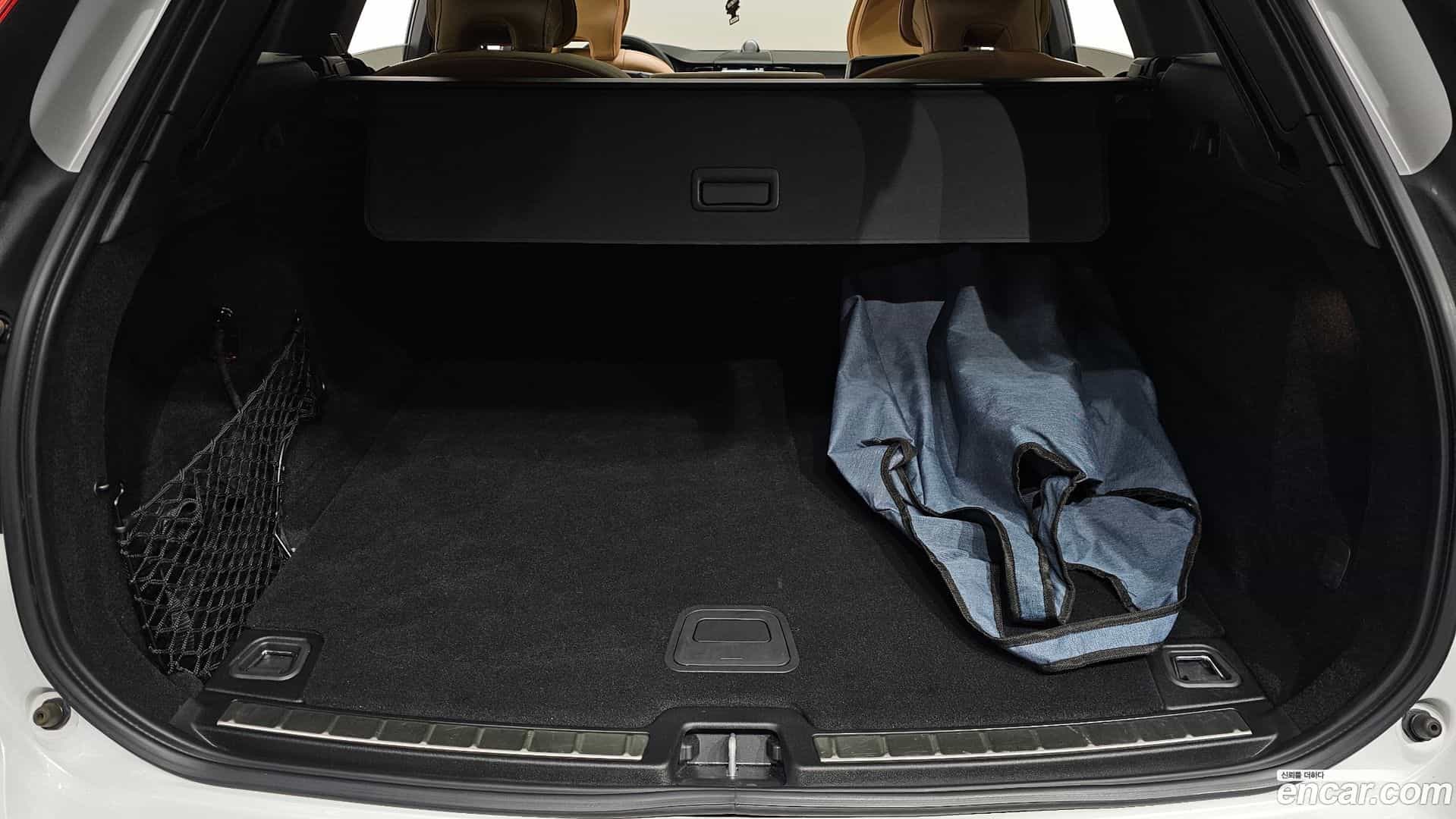 XC60 Volvo 2022.5-OPTION-024