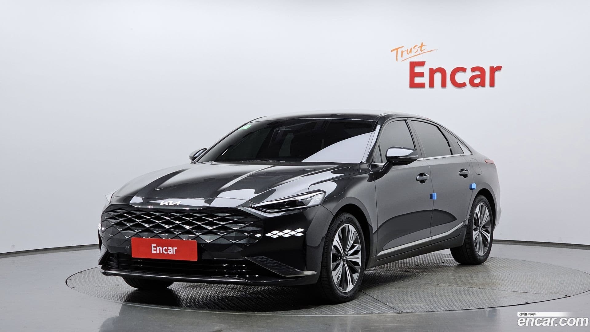 Main__Slider__Photo:K8 Kia 2022.1-0