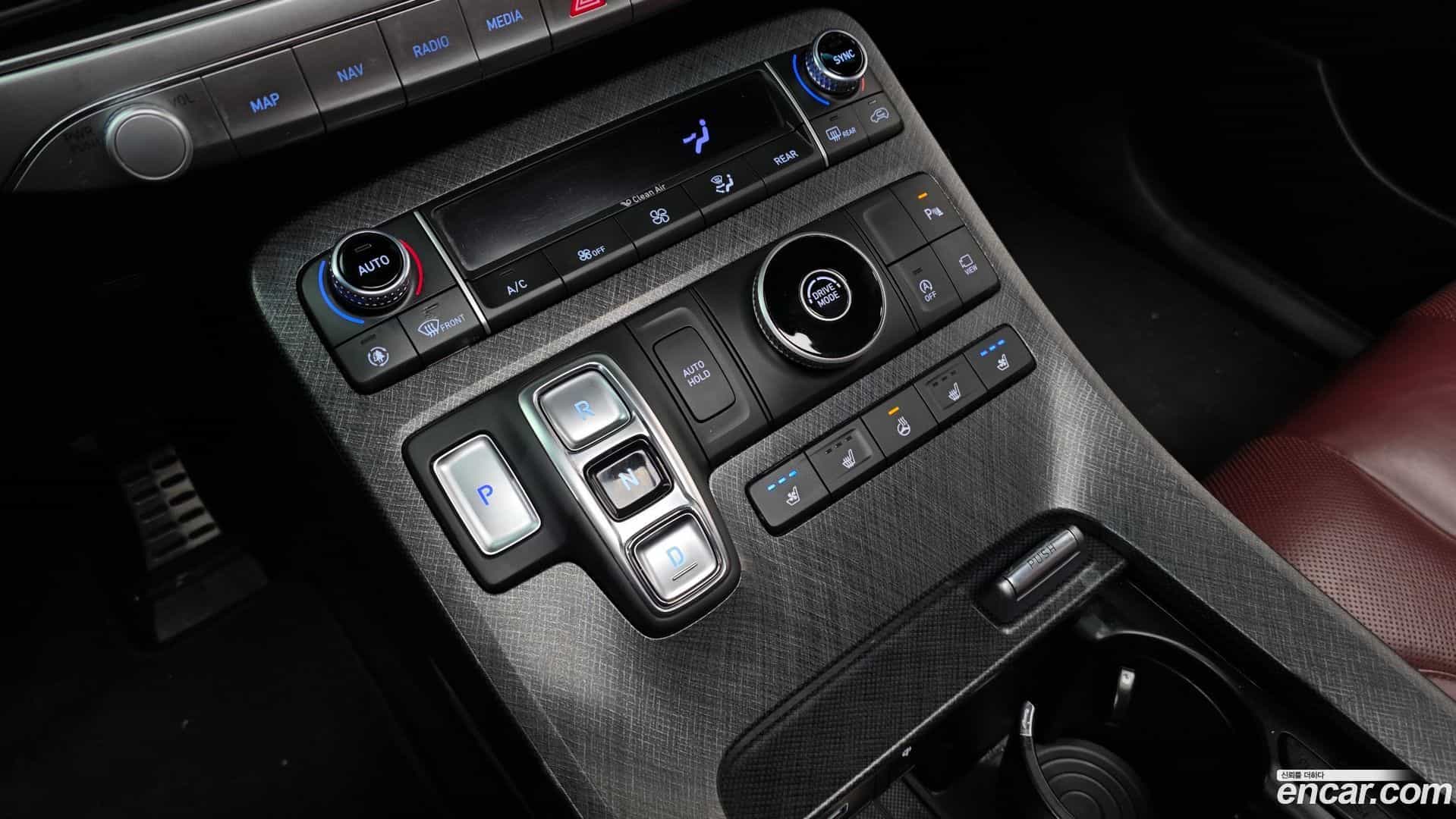 Palisade Hyundai 2020.4-INNER-009