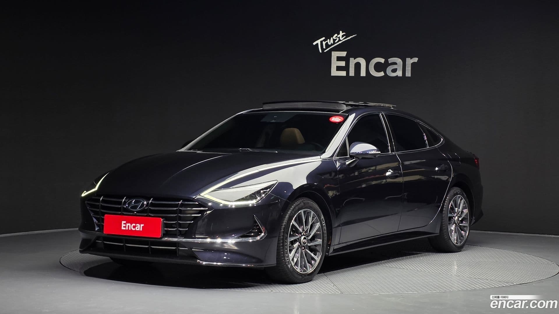 Main__Slider__Photo:Sonata Hyundai 2019.9-0