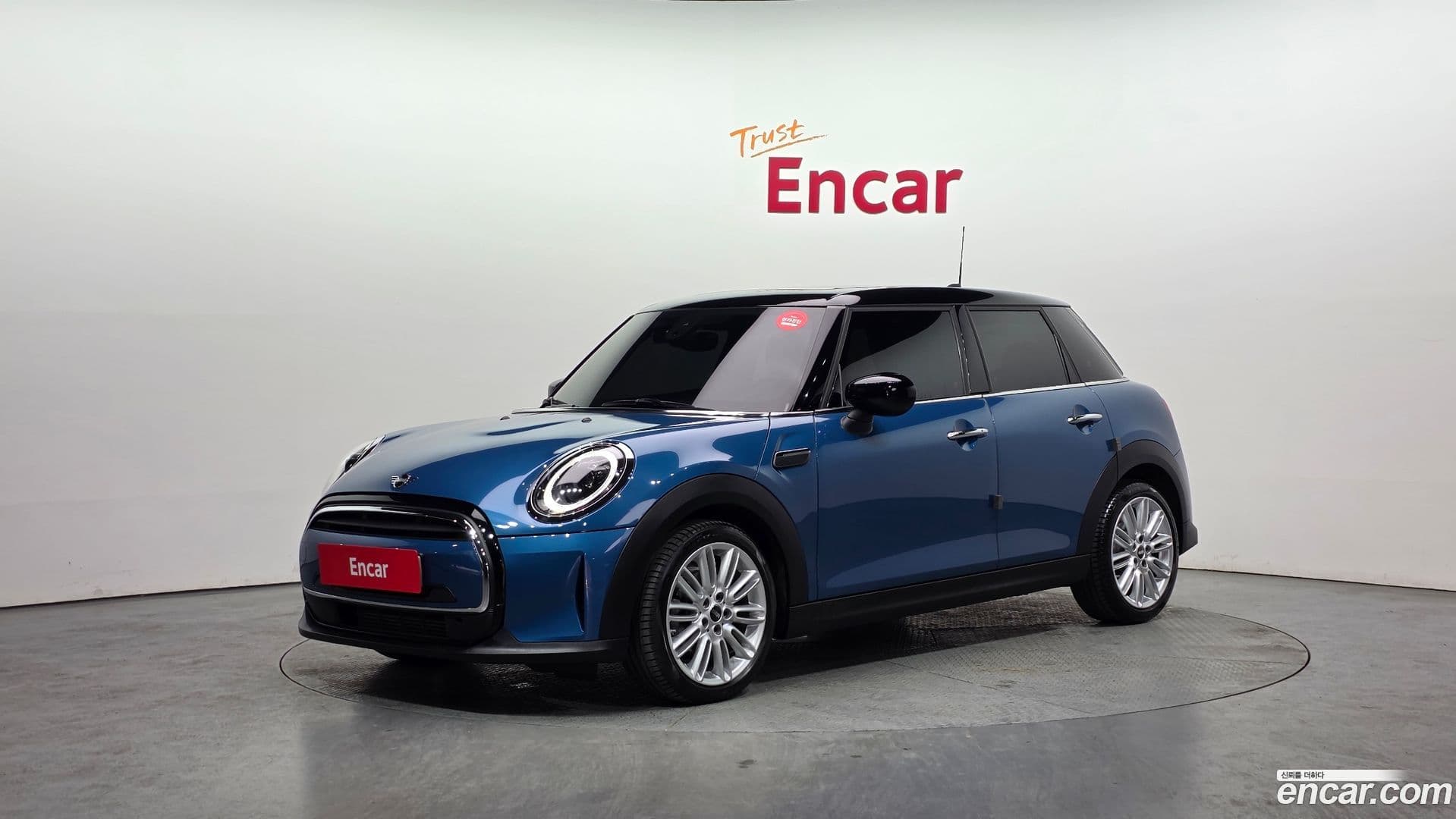 Main__Slider__Photo:Cooper Mini 2022.3-0