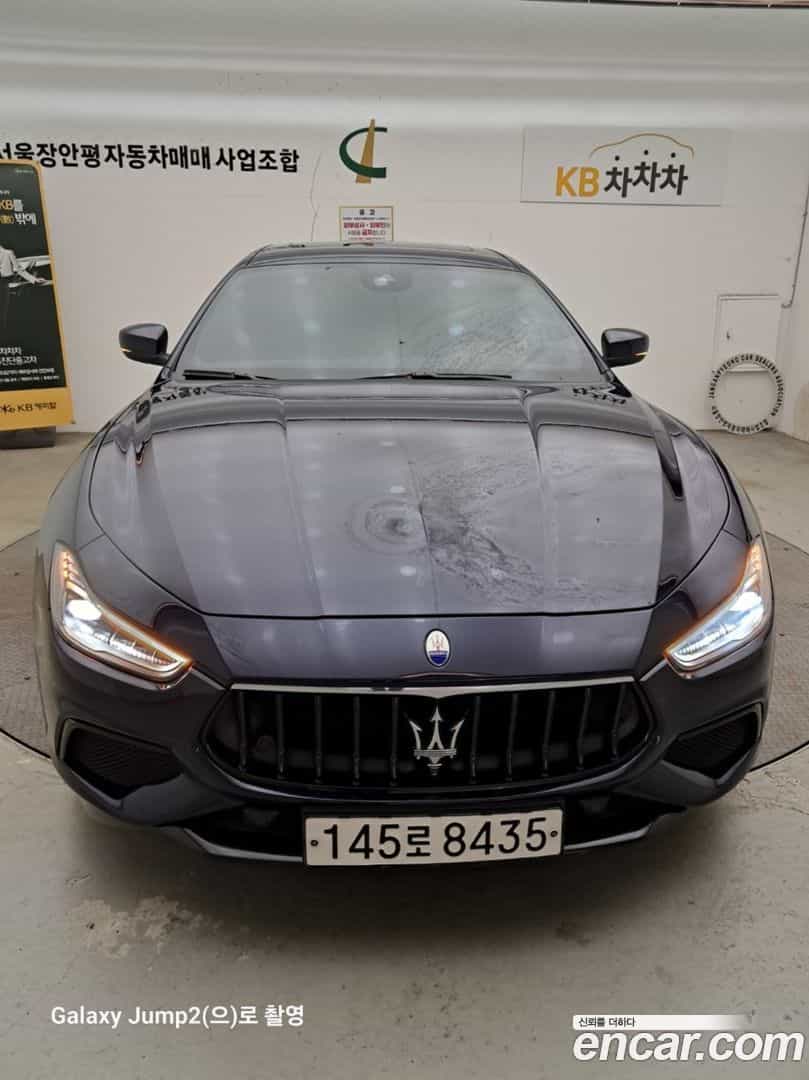 Ghibli Maserati 2021.11-OUTER-003
