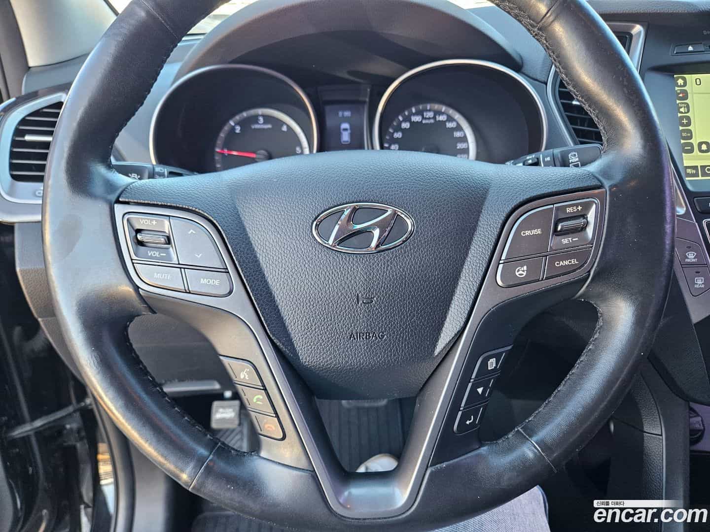 Santafe Hyundai 2015.0-INNER-007