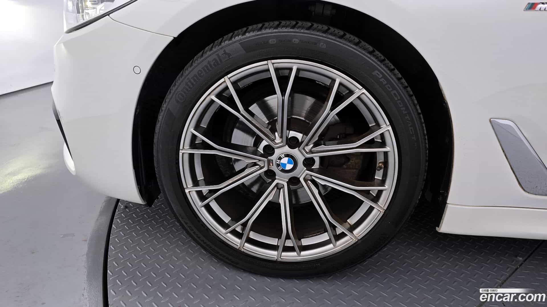 5-Series BMW 2018.4-OUTER-005