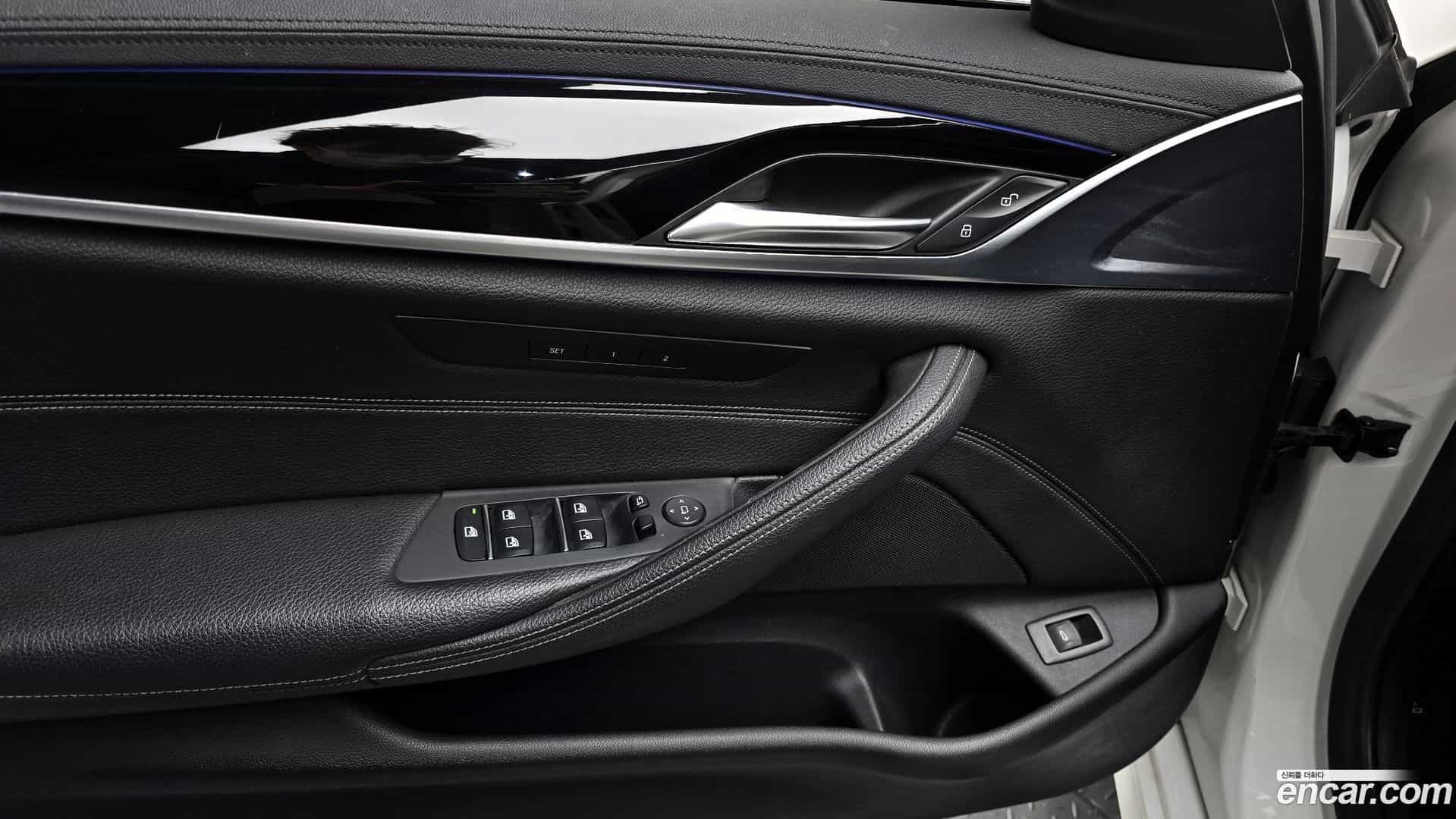 5-Series BMW 2018.4-OPTION-021