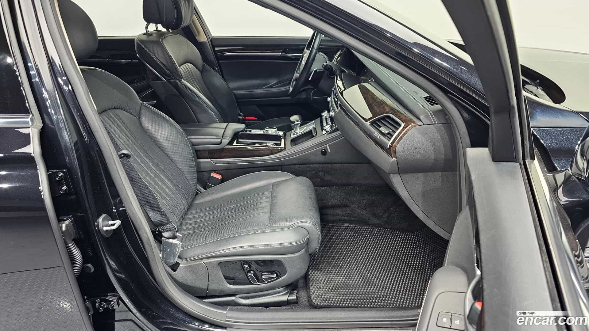 G90 Genesis 2019.11-INNER-010