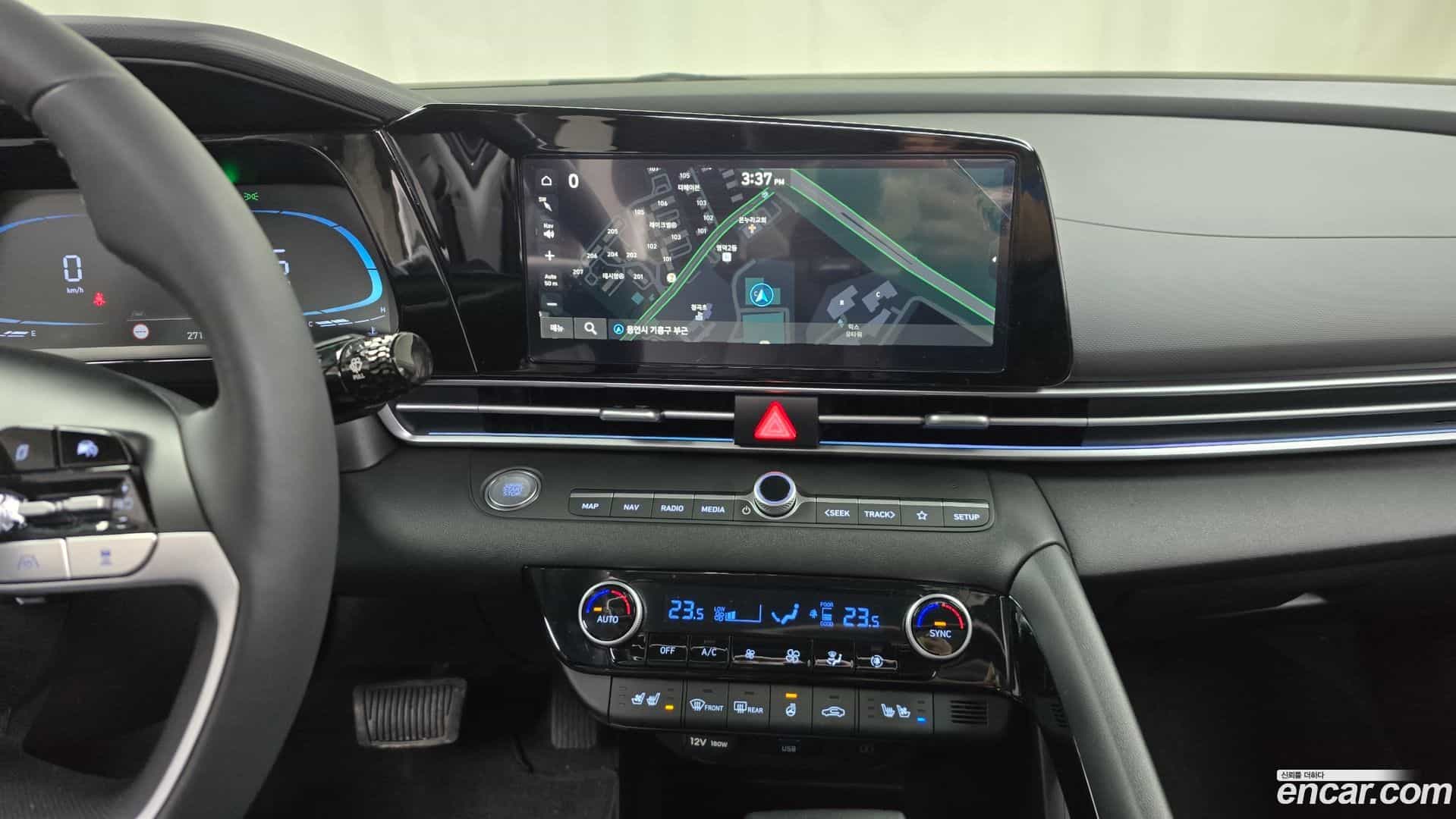 AVANTE Hyundai 2025.6-OPTION-018