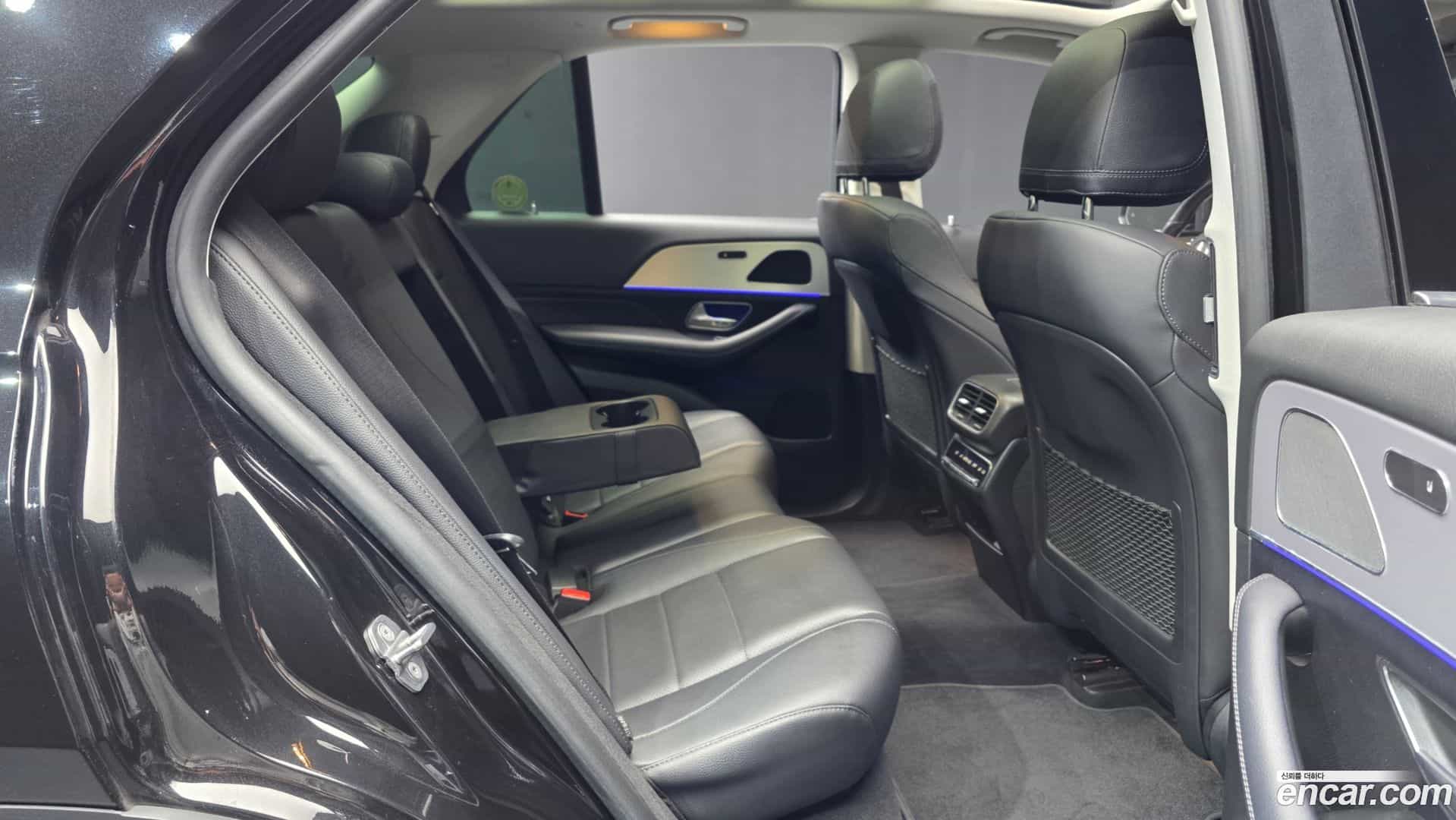 GLE-Class Mercedes-Benz 2020.7-OPTION-016
