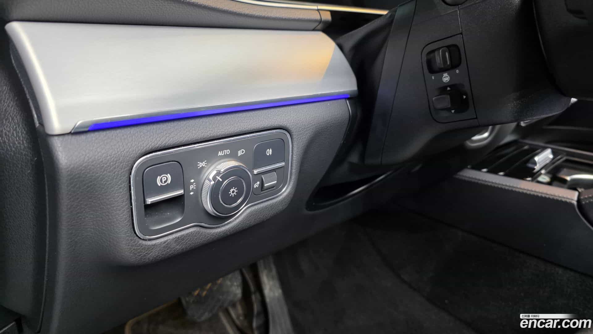 GLE-Class Mercedes-Benz 2020.7-OPTION-021