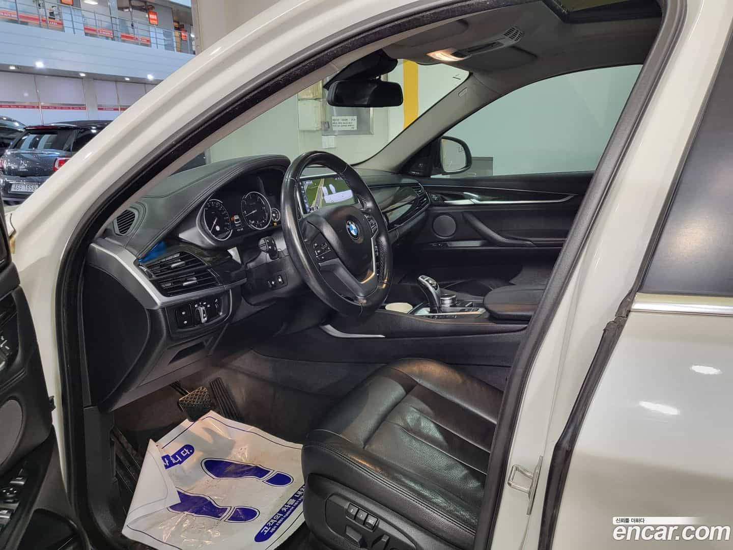X6 BMW 2017.1-INNER-007