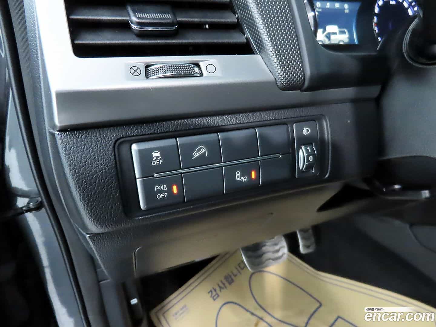 Rexton KG Mobility 2018.2-OPTION-017