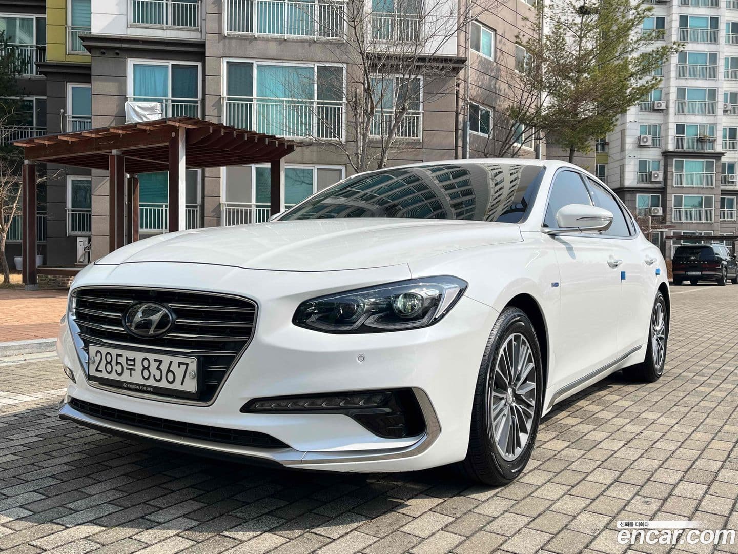 Main__Slider__Photo:Grandeur Hyundai 2019.9-0