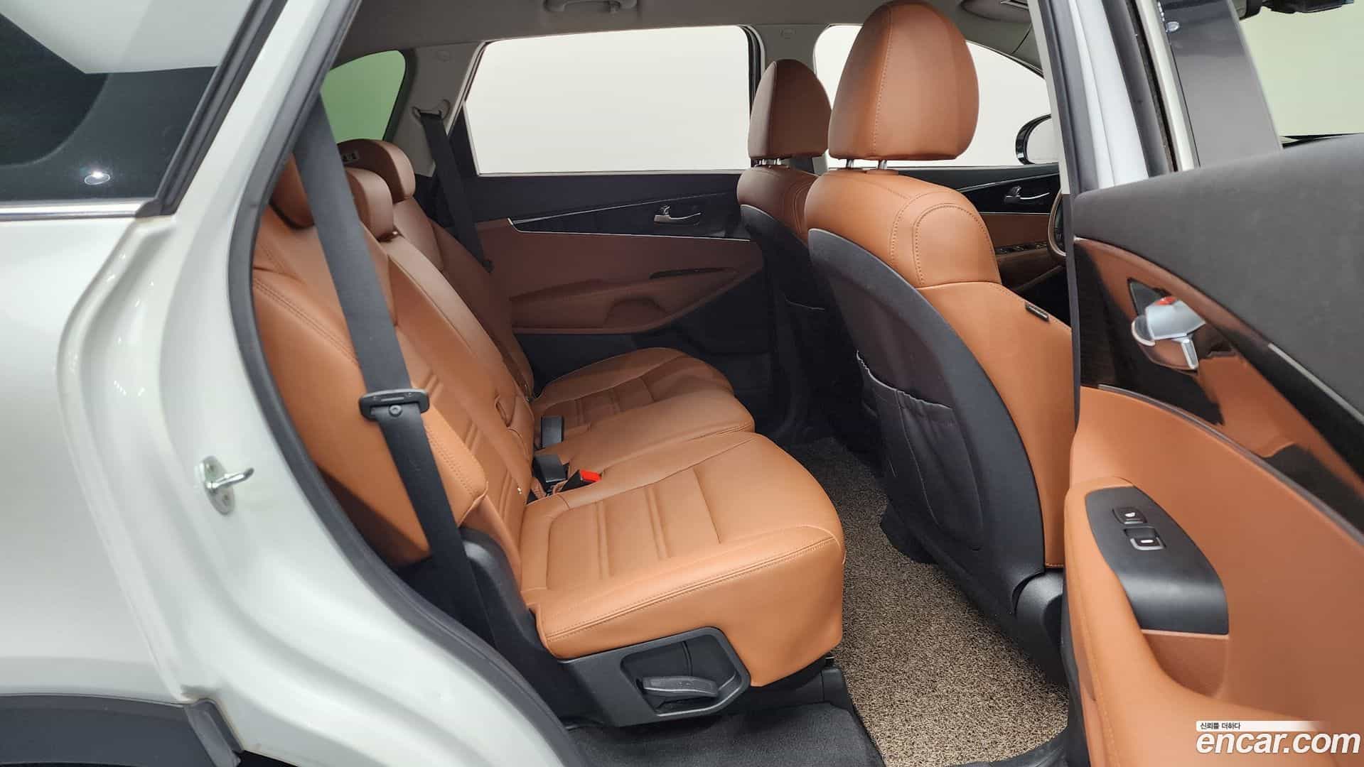 Sorento Kia 2019.3-OPTION-016
