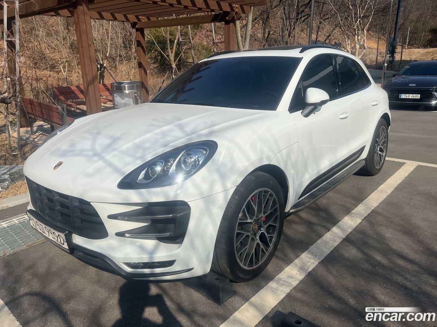 Macan Porsche 2014.5-OUTER-002
