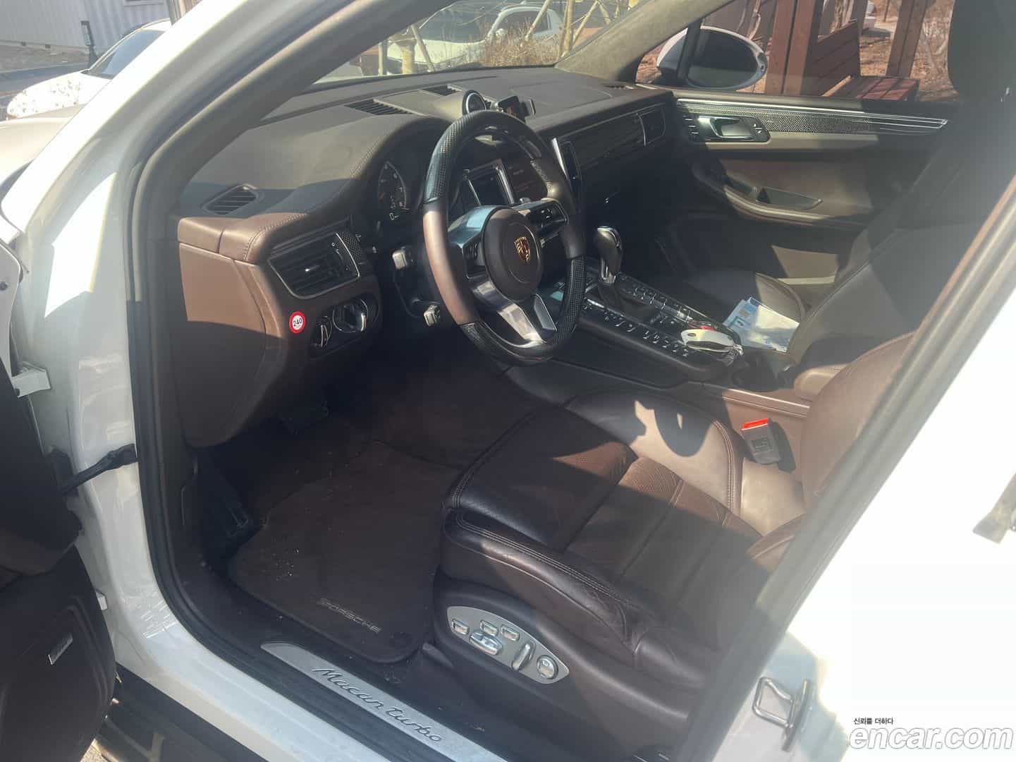 Macan Porsche 2014.5-OPTION-017