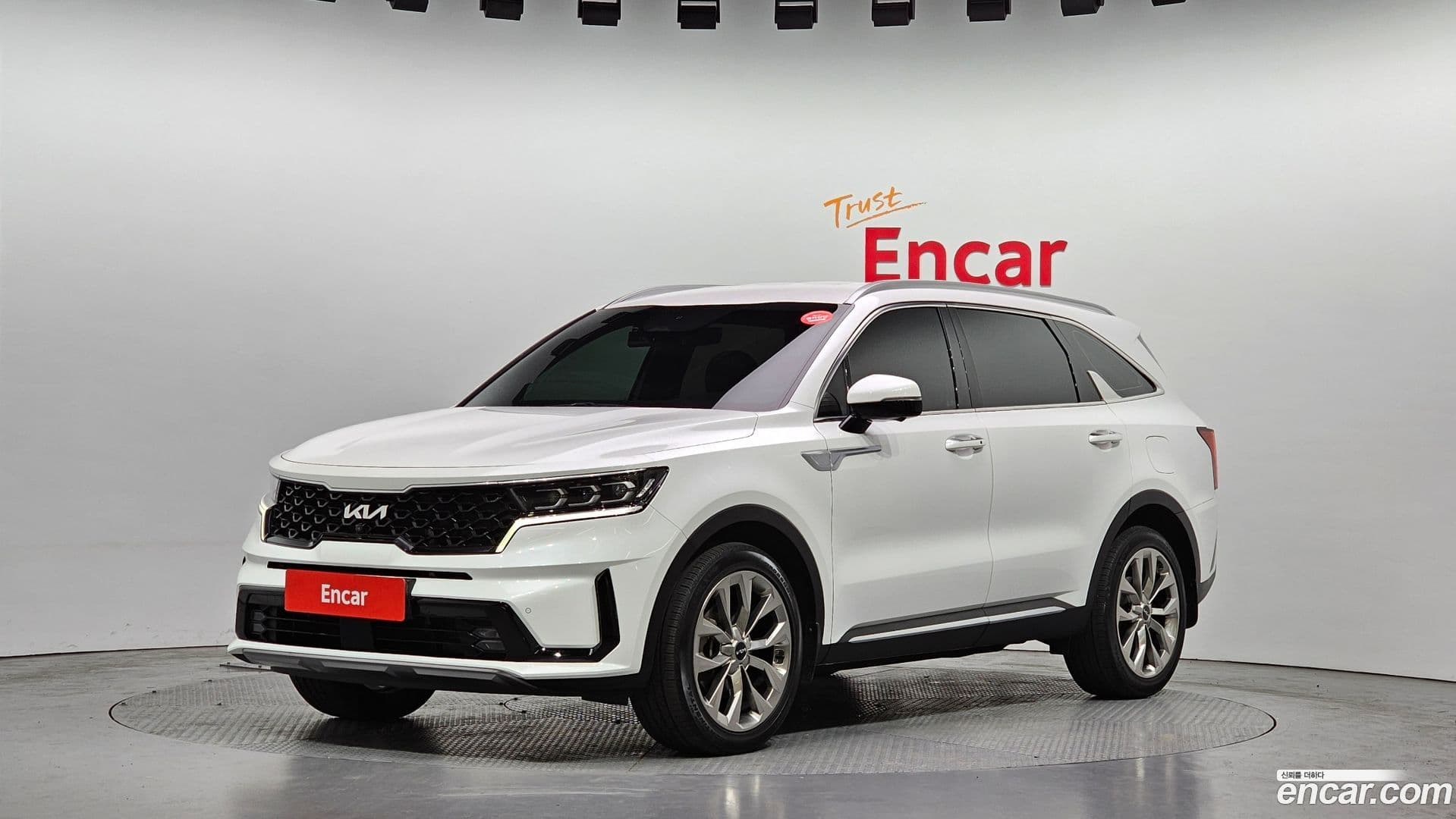 Main__Slider__Photo:Sorento Kia 2022.9-0