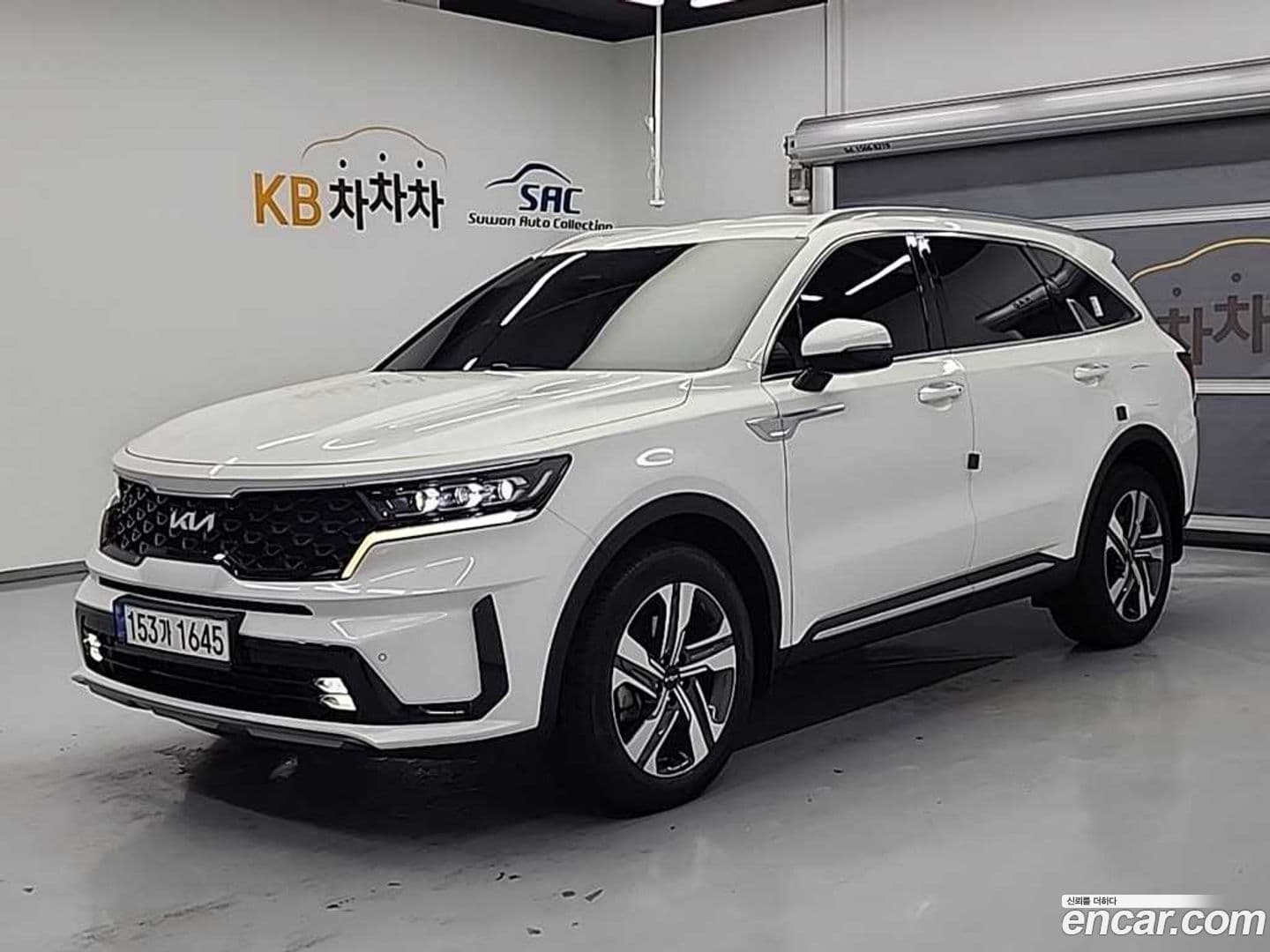 Main__Slider__Photo:Sorento Kia 2022.1-0