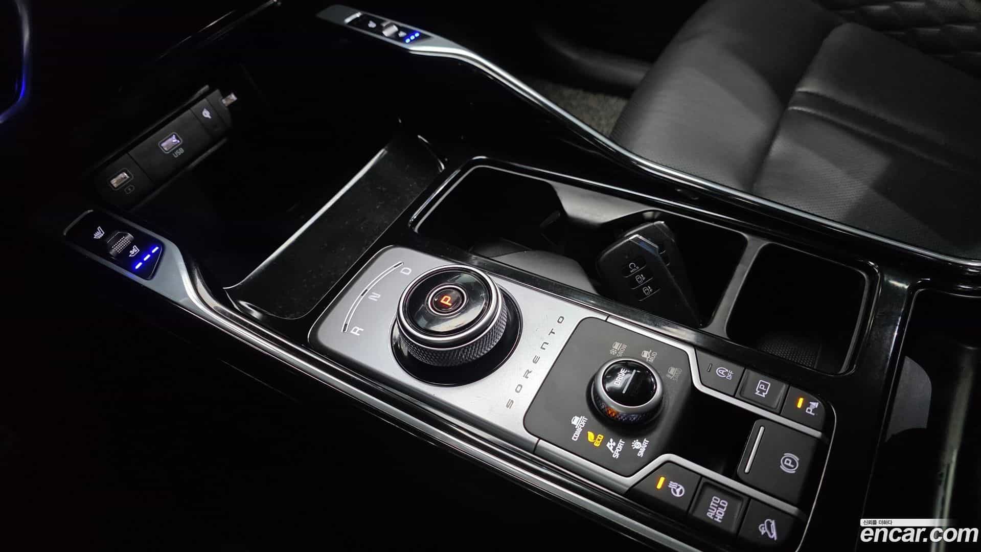 Sorento Kia 2023.0-INNER-009