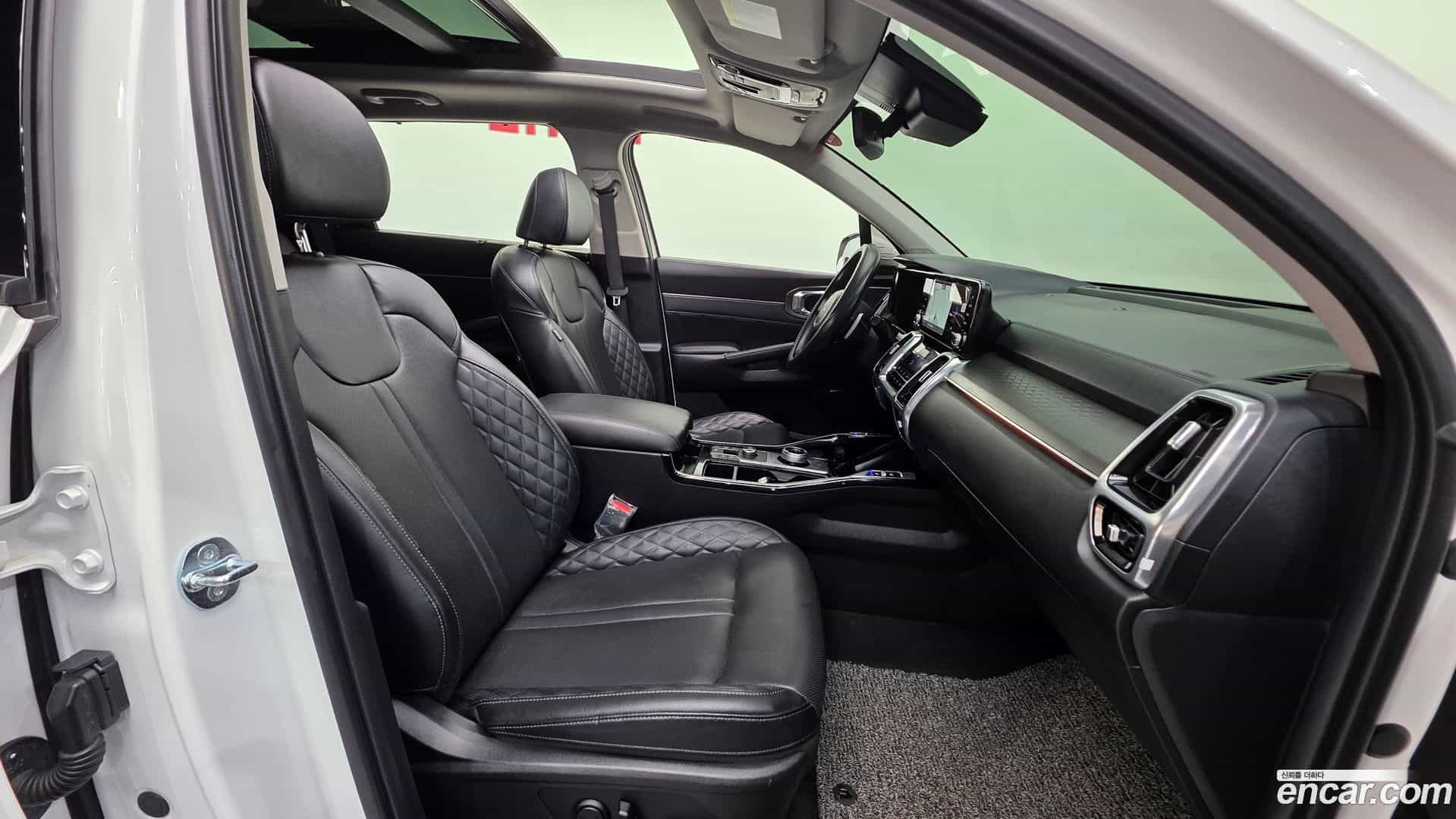 Sorento Kia 2023.0-INNER-010