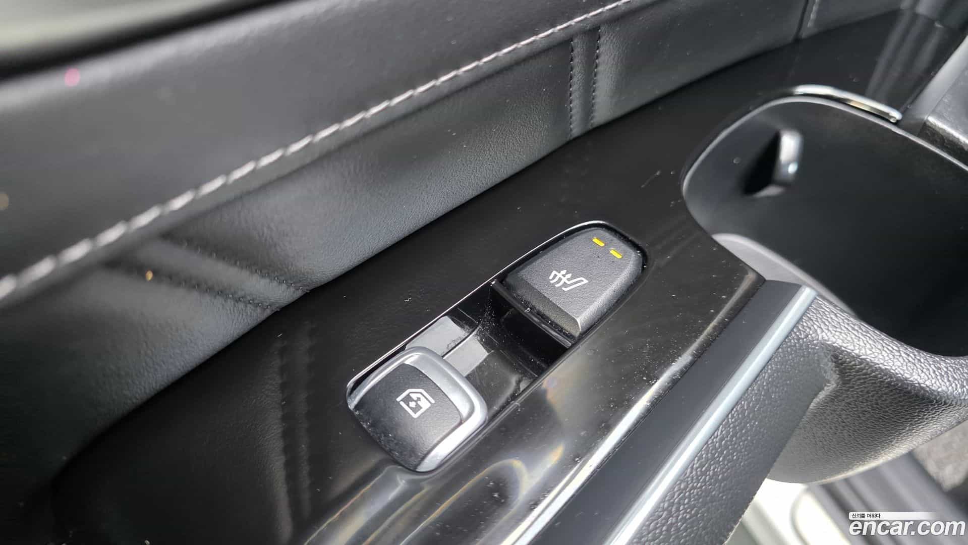 Sorento Kia 2023.0-OPTION-022