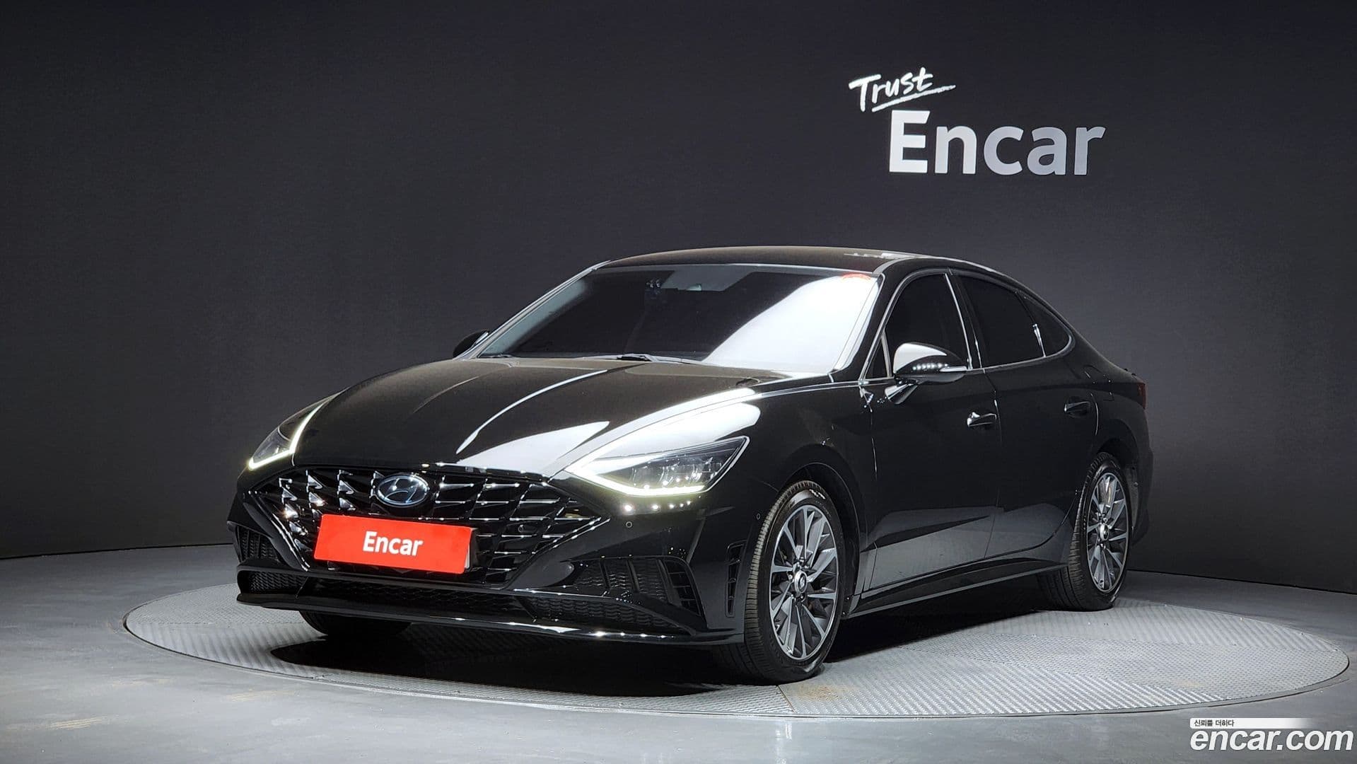 Main__Slider__Photo:Sonata Hyundai 2020.3-0