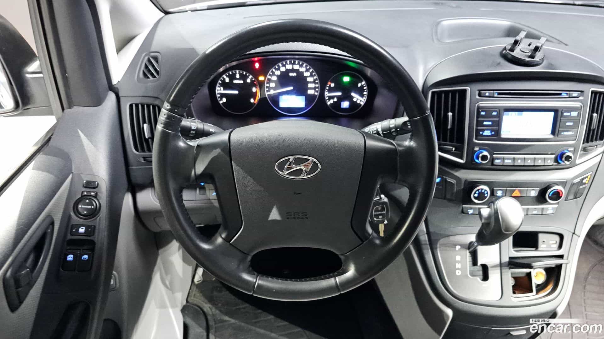 Starex Hyundai 2020.6-OPTION-017