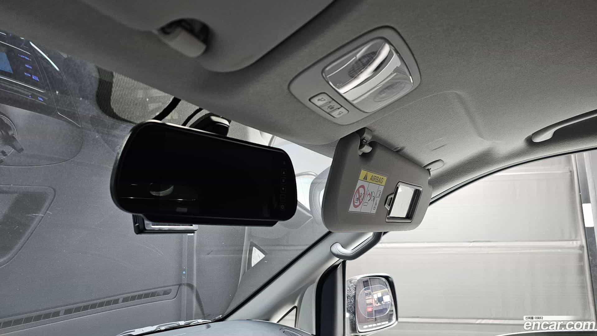 Starex Hyundai 2020.6-OPTION-022