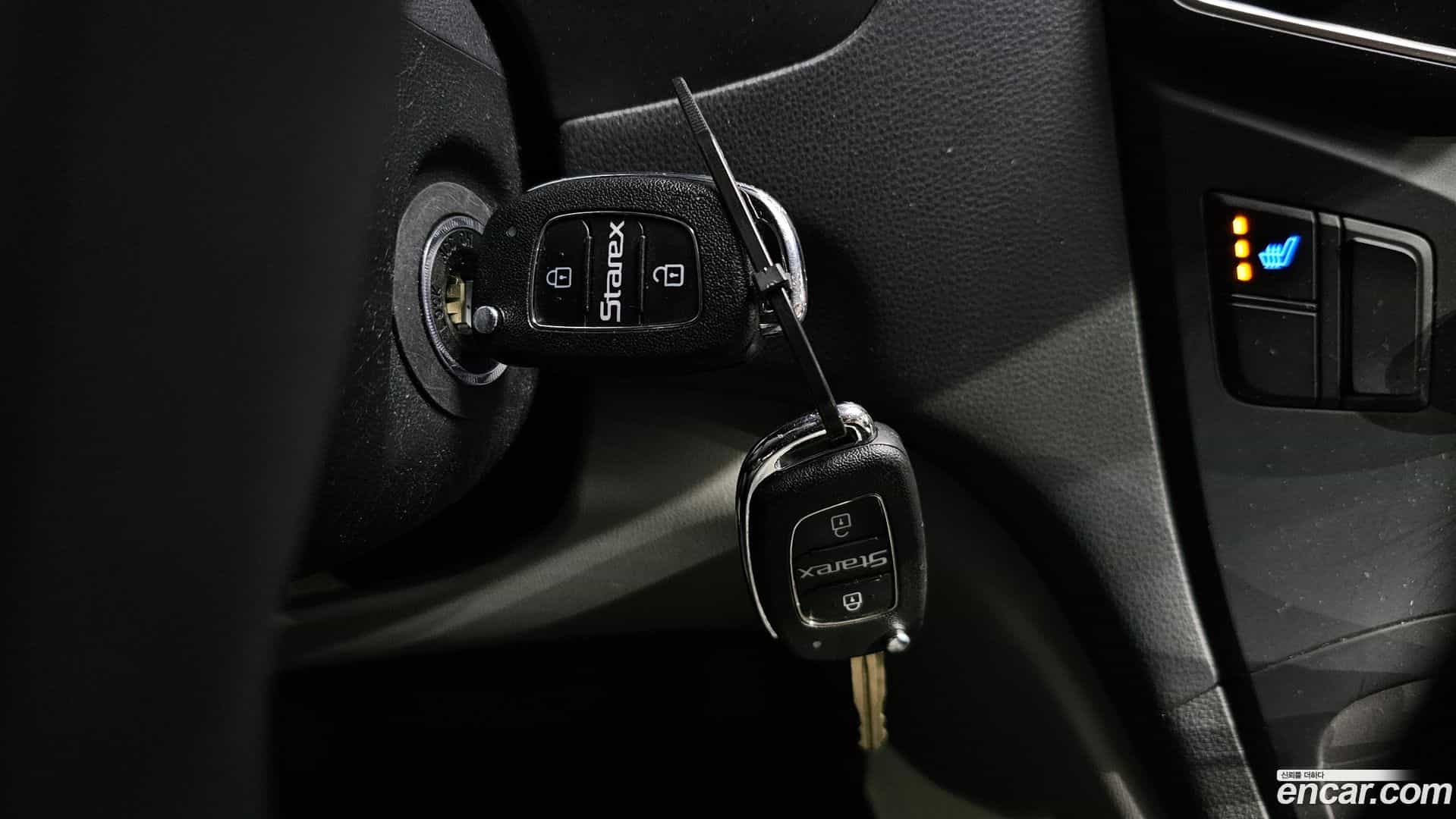 Starex Hyundai 2020.6-OPTION-023
