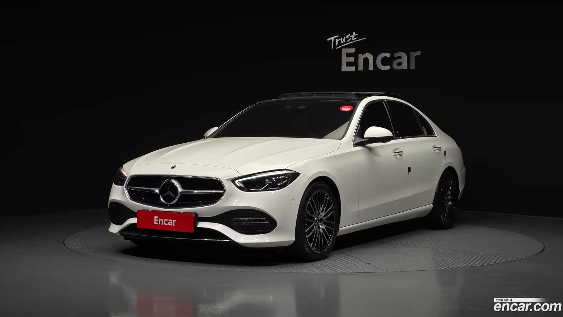 C-Class Mercedes-Benz 2023.11-OUTER-001