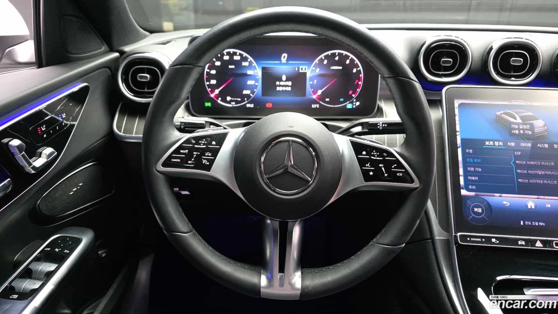 C-Class Mercedes-Benz 2023.11-OPTION-017
