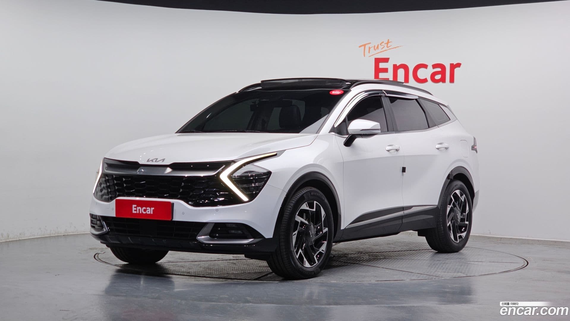 Main__Slider__Photo:Sportage Kia 2023.1-0