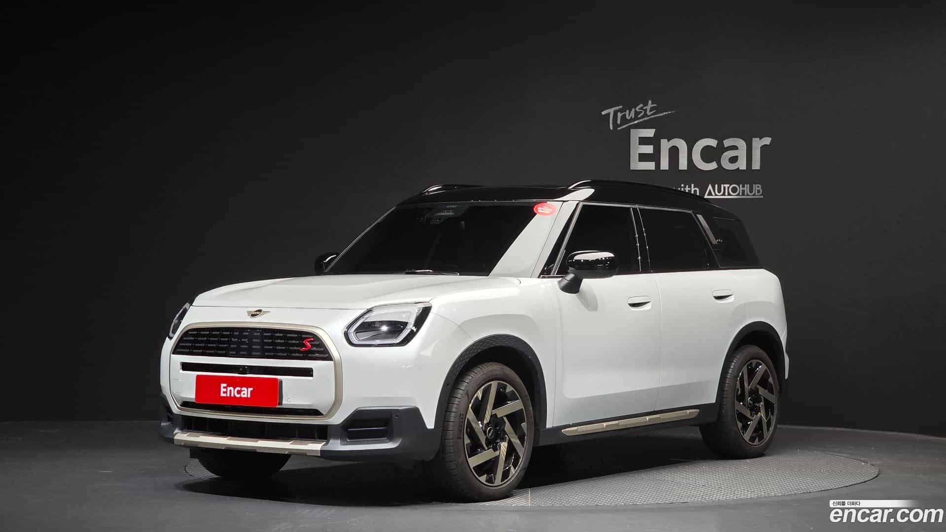 Countryman Mini 2024.10-OUTER-001